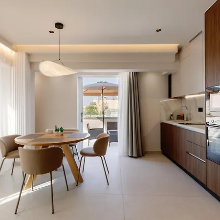 아파트 Old Town Luxury 2 *