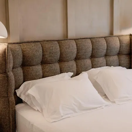 Old Town Luxury 2 Кос