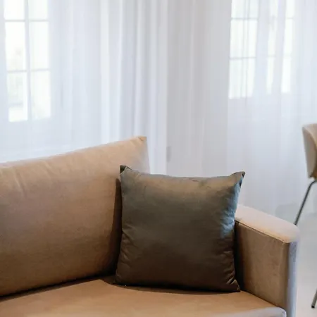 Old Town Luxury 2 Кос