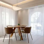 Old Town Luxury 2 *