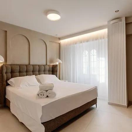 Old Town Luxury 2 דירה